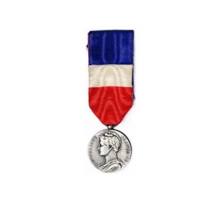 Medaila za prácu 1954 Francúzsko