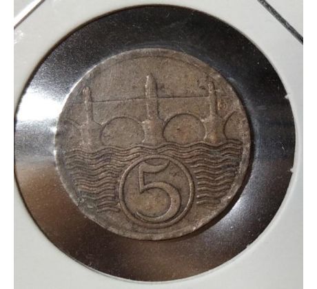 5 h 1929 Karlov most /02/