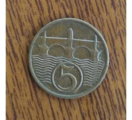 5 h 1938 Karlov most /02/
